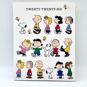 Peanuts-themed Graphique TWENTY TWENTY-SIX 18-month Planner 2025-2026